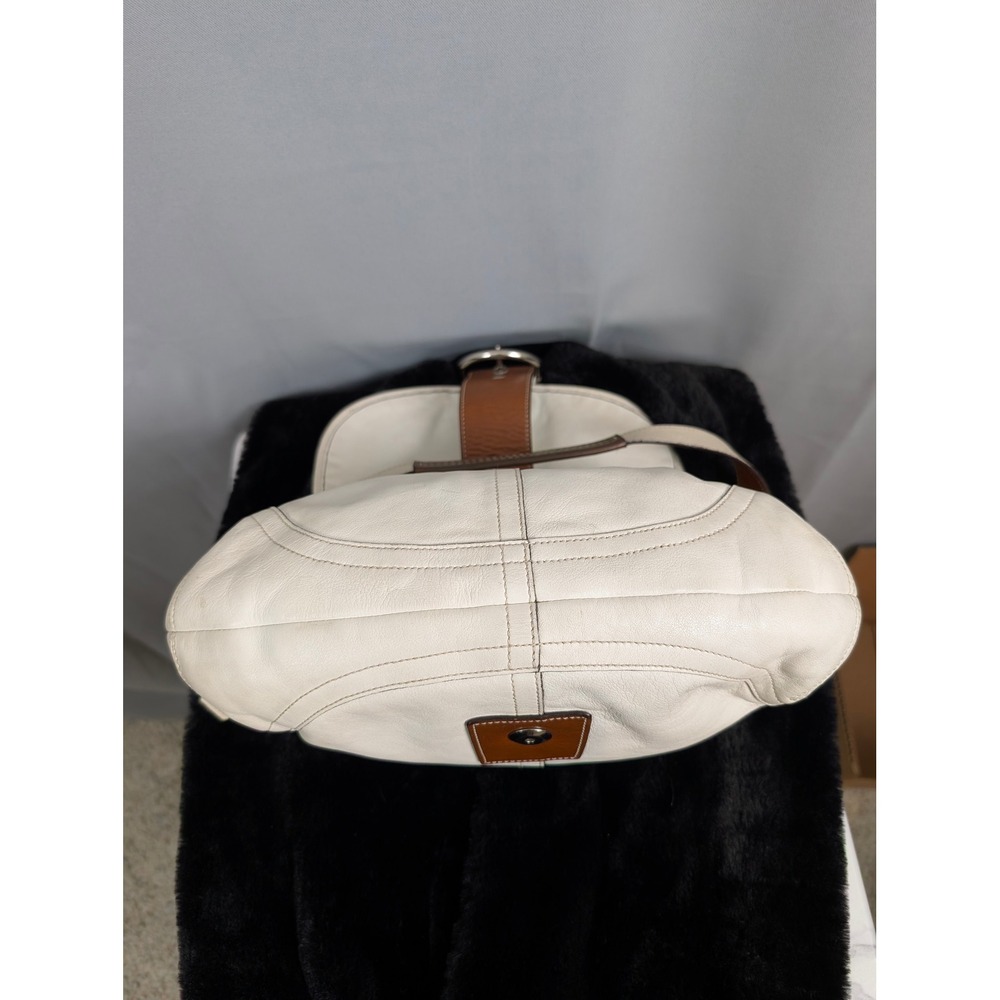 Coach Soho Flap Shoulder Bag Vtg Medium White Tan Leather Buckle Flap 9248 - Picture 10 of 16